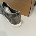 sbicca Camouflage Slip-On Sneakers Size 8 by   Photo 1