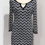 White House | Black Market  Women's Chevron Pointelle Knit Tunic Sweater Top Size M Photo 0