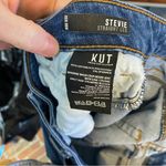 Kut From The Kloth KUT High Rise Stevie Straight Leg in Dark Wash minimalist size 10 Photo 5