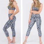 Zyia  Active Cobra‎ Metallic Pocket Conpression Leggings Size 2-4 light N tight Photo 1