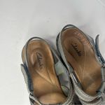 Clarks Clark’s leather Gray Comfort Sandals shoes 7 Cushioned Footbed Photo 3
