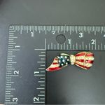 Vintage CAROLEE Stars & Stripes Bow Enameled Pave Rhinestones Patriotic Flag Pin Blue Photo 4