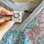 Anthropologie Athropologie Flora & Fauna Tee Akemi + Kin Short Sleeve Knit Top Womens‎ Size XS Photo 1