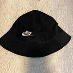 Nike Bucket Hat Photo 1