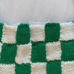 green and white checkered knit tote bag Photo 3