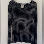 Ariat  Long Sleeve Lightweight Top Angel Wings Burnout Tie Dye Y2K 2000s Size XL Photo 2