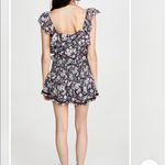 Saylor Este Set Photo 5