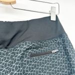 Oiselle Womens Rogas Running Shorts Geometric Print Athletic Gym Workout Size 6 Photo 6