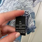 Iz Byer NWOT women’s blue crocheted lace patterned cropped sleeve tunic blouse Photo 4