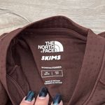 SKIMS THE NORTH FACE X  DOTKNIT LONG SLEEVE TOP in cocoa Photo 5
