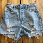 Hollister High-Rise Mom Jean Shorts Distressed Light Wash Size 3 (W26) Photo 0