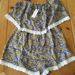 Cupcakes and Cashmere  Andria Deep Indigo Floral Romper NWT Sz (L) Photo 0