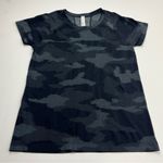 Athleta  Gray Camouflage Camo Short Sleeve Tee Shirt Top Medium Stretch‎ Athletic Photo 0