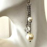 Faux pearl silver chain drop earrings Photo 6