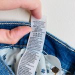 Lucky Brand  The Roll Up Embroidered Denim Shorts size 4 / 27 Long Inseam Photo 10