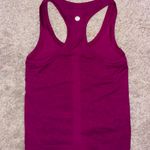 Lululemon  Tank Photo 1