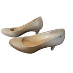 Life Stride  Women’s Parigi Soft System Kitten 2.5” Heel Pumps Champagne Size 8M Photo 2