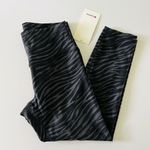 Lululemon ATHLETICA Le Tigre Camo Coal Wunder Train HR Crop 23" Leggings - US 10 Photo 2