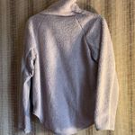 Nike  Sweater Hoodie Pullover Women's Size Small White Turtleneck Athletic Photo 3