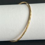 Women’s vintage dainty gold toned patterned‎ bangle bracelet one size Photo 1
