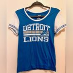 NFL Women’s Detroit Lions  Short Sleeve Tee (EUC) Photo 0