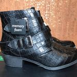 a.n.a Women’s Afra Motocycle Boots Photo 3