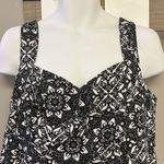 Torrid Black White Lace Print Sweetheart Peplum Top w/ Back Zipper-Size 2=2X Photo 3