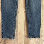 Old Navy  Boyfriend Mid Rise Women's Size 0 EUC Casual Distressed Ripped Jeans Photo 2