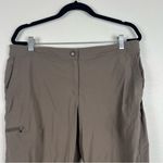 L.L. Bean Cropped Nylon Outdoor Pants Sz 16P Photo 1