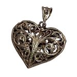 Antique Sterling Silver MOM Puffy Filigree Heart Women’s Designer Pendent Silver Photo 1