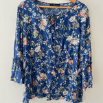 Fred David  Blue Floral Tie Neck Blouse with Bell Flutter Sleeves Size Large‎ Photo 0