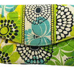 Vera Bradley  Women’s Floral Quilted Wallet - Green and Yellow - Limes Up Photo 0