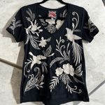 Johnny Was Frankie Everyday Tee Black White Cotton Embroidery V-Neck Size Small Photo 1