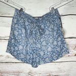 Knox Rose  NWT XL Blue & White Floral Print Pull-On Chambray Shorts w/ Tie Belt Photo 0
