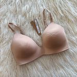 SKIMS Wireless Form T-shirt Bra Clay Size 34D Photo 2
