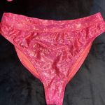 Dippin' Daisy's Bikini Set Photo 2