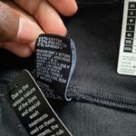 Hue  Classic Smooth Denim Leggings SIZE M Photo 4