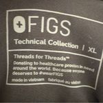 FIGS  Catarina One-Pocket Scrub Top Black Size Extra Large XL Technical Shirt Photo 2