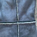 Tribal Jeans Reversible Faux Fur & Suede Vest M Gray Size M Photo 7