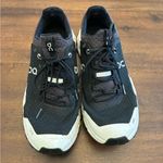 On Cloud Helion Shoes Sneakers Women’s 11 Black White Running Photo 2