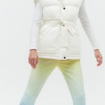 Perfect Moment Oversized Down Ski‎ Vest Medium Ski Cold Puffer Outdoor Snow White Photo 0