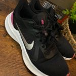Nike  Womens Downshifter 10 Black Pink Running Shoes Sneakers Size 8 Photo 0