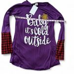 "Baby It's Cold Outside" Graphic Tee Photo 6