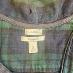 L.L. Bean women’s Relaxed Fit Plaid Jacket sz Medium Green Photo 3