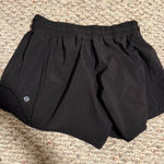 Lululemon  Hotty Hot Short II *Long 4" Black- Size 6 Photo 0