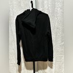 Basketball black hoodie size medium Photo 3