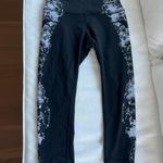 Alo Yoga Crop Leggings Photo 0