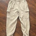 Universal Threads Universal Thread cargo jogger sweats Photo 0