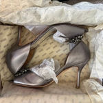 Badgley Mischka  Lacie‎ D'Orsay Heels Sz 8.5 Silver Leather Embellished Classy Photo 11