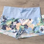 Roxy blue floral board shorts size XL Photo 0